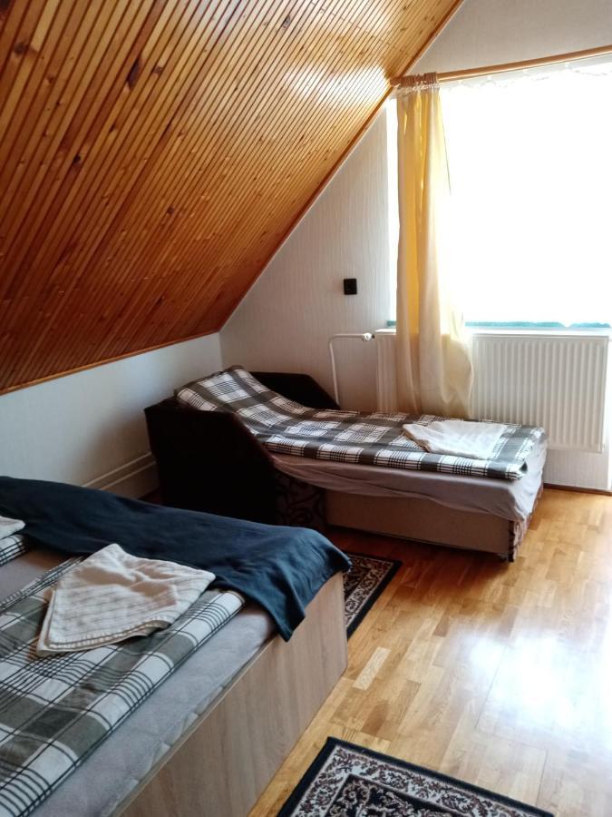 ホテル Country Vendeghaz Szilvásvárad エクステリア 写真